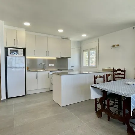 The In Estartit Has 2 Bedrooms * L'Estartit