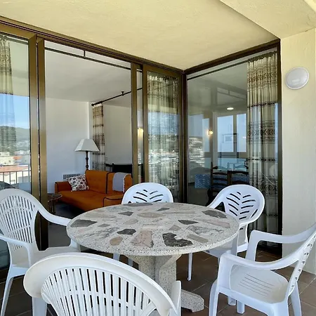 The In Estartit Has 2 Bedrooms Apartment *