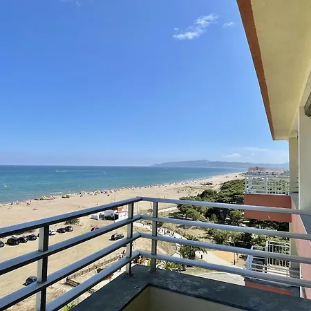 The In Estartit Has 2 Bedrooms Apartment